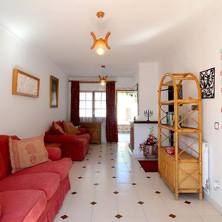 Villa Avinguda Montgo L' Escala Esterno foto
