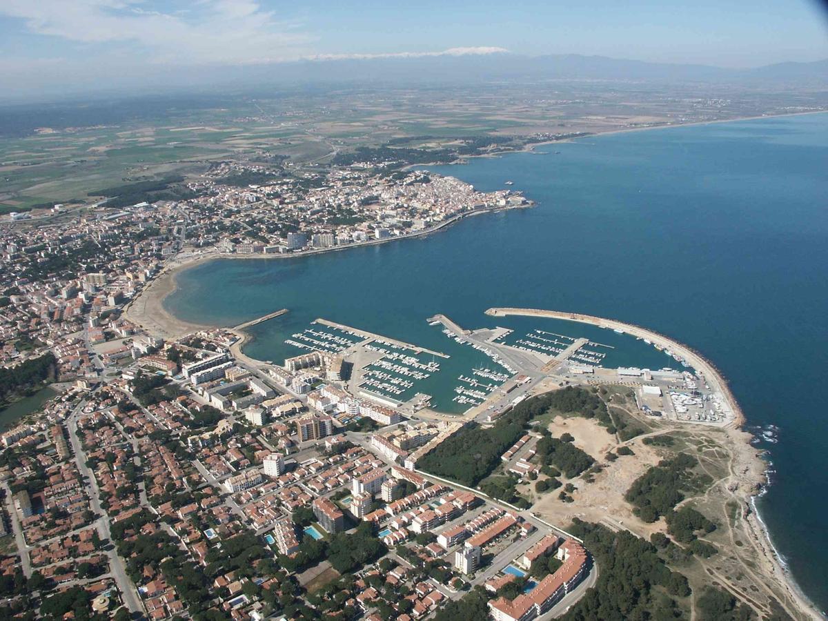 Villa Avinguda Montgo L' Escala Esterno foto