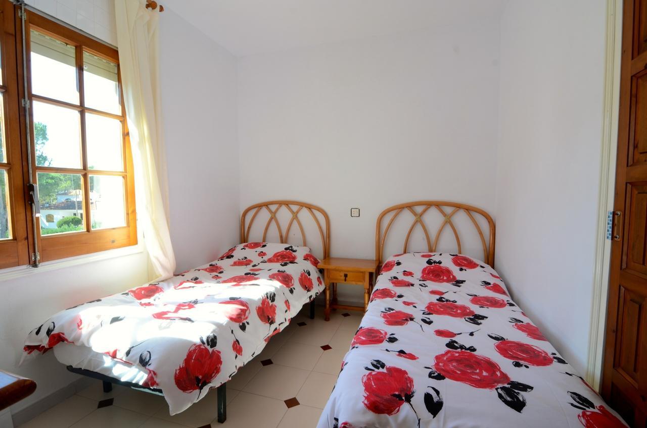 Villa Avinguda Montgo L' Escala Esterno foto