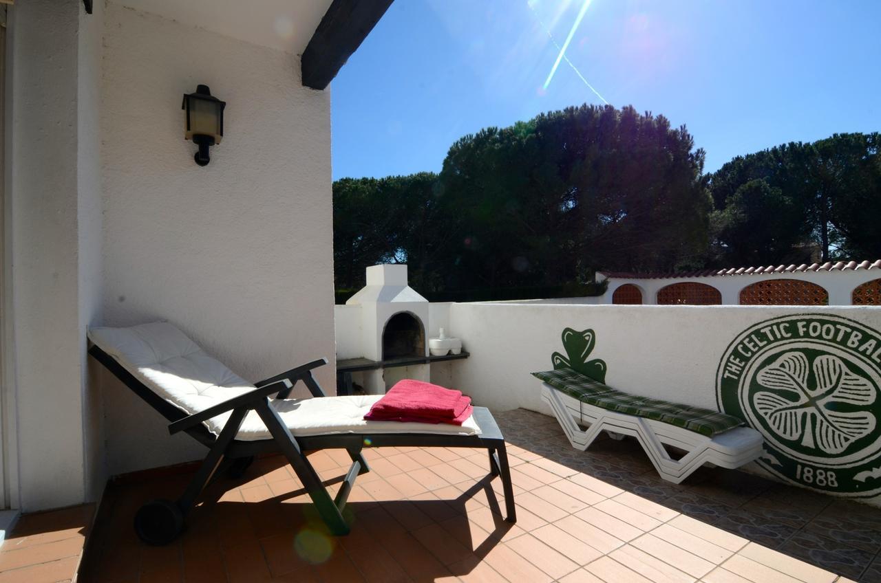 Villa Avinguda Montgo L' Escala Esterno foto